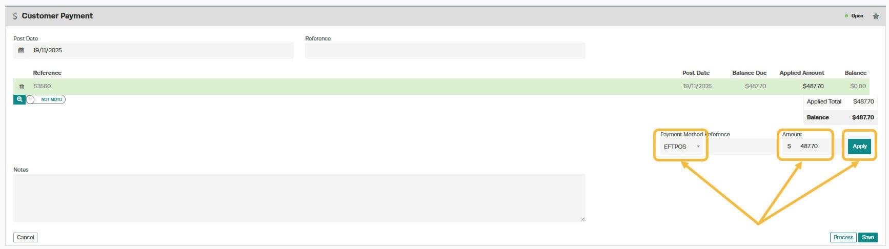 Workshop Software customer payment showing ’ payment method ’, make sure the ’ amount ’ is correct and click the ’ apply…